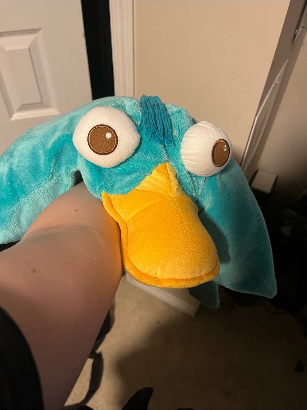 Disney Perry the Platypus Pillow Pet (Phineas and Ferb)